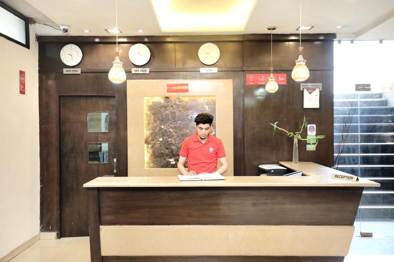 Capital O 15395 Hotel 42 Amritsar Exterior photo